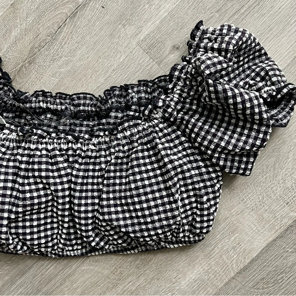 NWT Kate Spade Off The Shoulder Bikini Top Gingham Black White Padded Bandeau M - Picture 6 of 10
